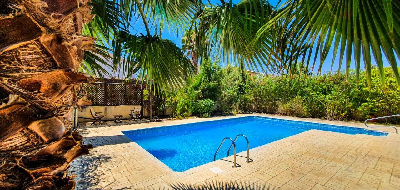 Holidays Villas ปิสซูรี ภายนอก รูปภาพ