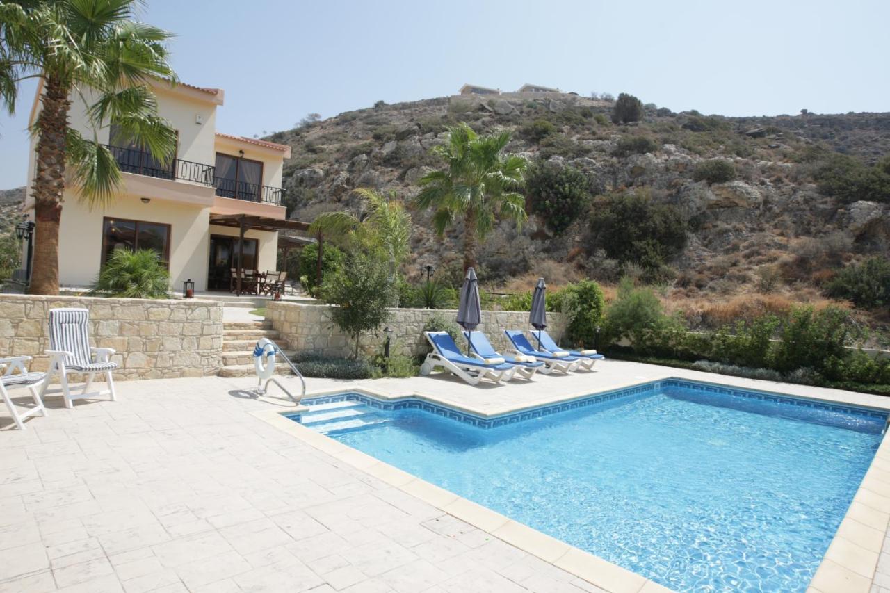 Holidays Villas ปิสซูรี ภายนอก รูปภาพ